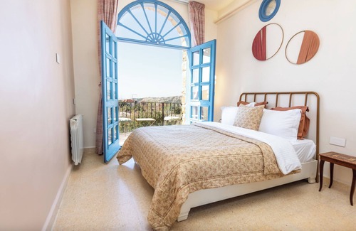 Batroun Hotel | Bait Jamil