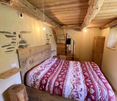 Ponte di Legno Ski Chalet | Baita Codirosso a Case di Viso