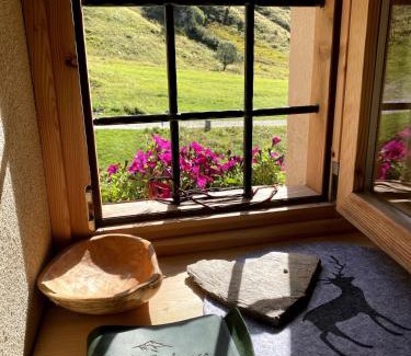 Ponte di Legno Ski Chalet | Baita Codirosso a Case di Viso