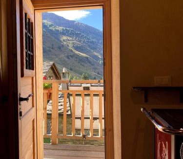 Ponte di Legno Ski Chalet | Baita Codirosso a Case di Viso