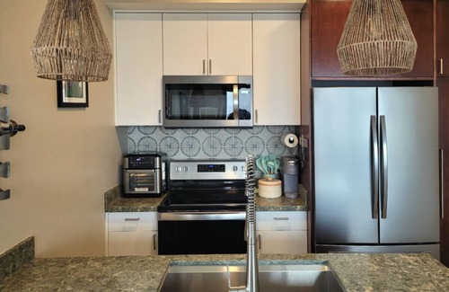 Primo Tapia Apartment | Baja Beach Fest Getaway - Stunning Ocean Views