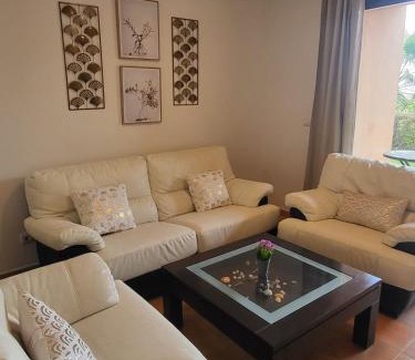Vera Apartment | BAJO con JARDÍN PROPIO EN VALLE DEL ESTE GOLF!