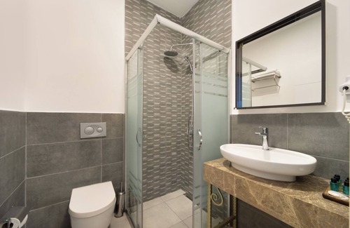 Bakırkoy Hotel | Bakırköy DES Suit Otel