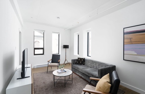 International District Apartment | Bakan - Gem in the city : MODERN 1BD in Old/DT