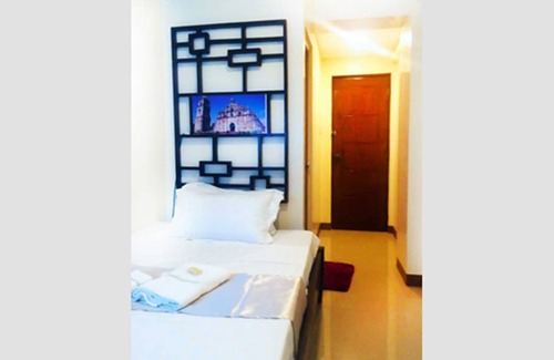 Laoag Hotel | Bakasyunan Inn Laoag