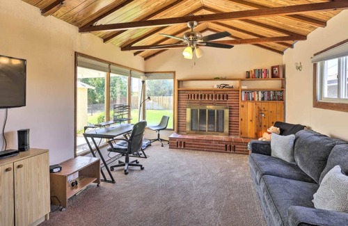 Bakersfield House | Bakersfield City Home w Patio and Garden