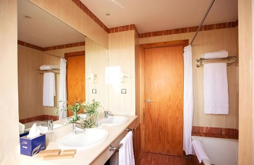 New Golden Mile Hotel | Bakour Oh Nice Costa del Sol