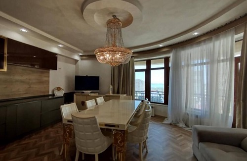 Baku Apartment | Baku ArtPatena Lakeview Apartment