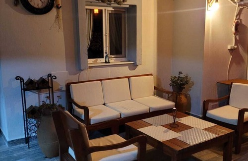Cesme Hotel | Balım Sultany