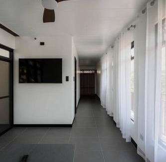 San Fernando Bed & Breakfast | Balai de Biday 4 Pax Suite with Free Breakfast