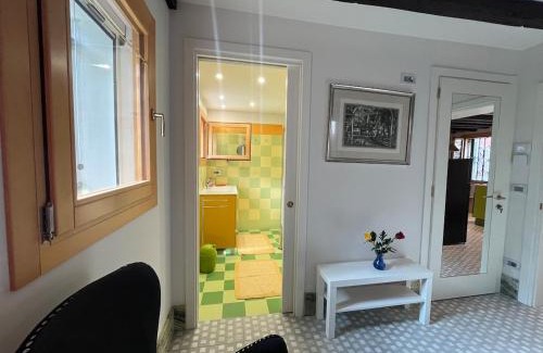 Dorsoduro Apartment | Balastro Apartment