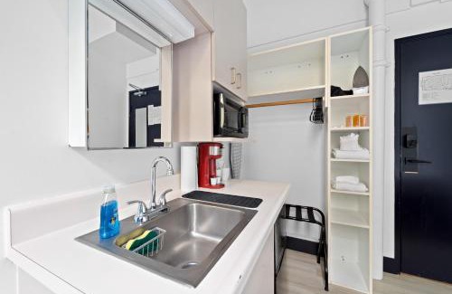 Bankers Hill Apartment | Balboa Park Hotel