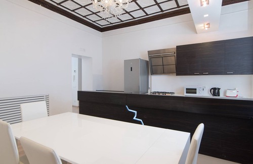 Quartiere III Pinciano House | Balboa - Via Veneto Luxury Apartment Roma 7 bedrooms, 7 bathrooms, 14 sleeps