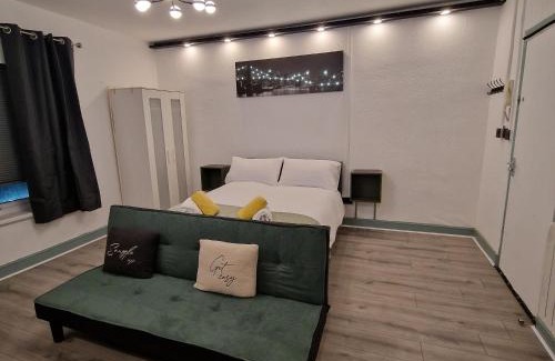 Nottingham City Centre Apartment | Balco Strata Studio