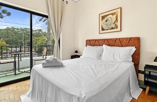 Abernessia Apartment | Balcony WiFi Cost Benefit Shopping Center