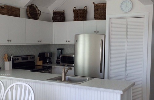 Bald Head Island Villa | Bald Head Island Ocean View Villa. Beach Access. Like Home with 2 Golf Carts