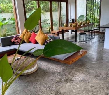 Kuta House | Bale Sembilan, Jungle Paradise in Central Kuta Lombok