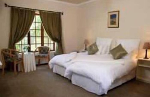 Westcliff House | Baleia Guest Lodge Bed & Breakfast
