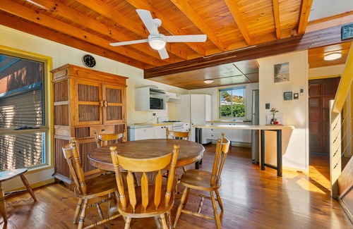 Brisbane Waterfront House | Bali Hai @ Cowan Cowan
