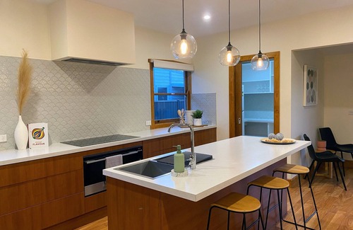 Lake Wendouree House | Ballarat Wonderland!