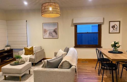 Lake Wendouree House | Ballarat Wonderland!
