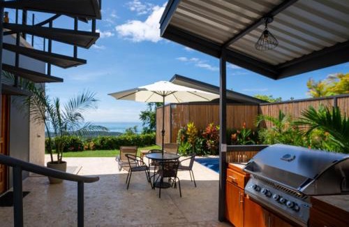 Ballena Villa | Ballena Alta Vista Villas