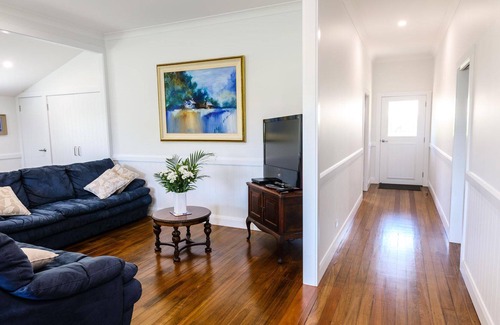Ballina House | Ballina Murray Cottage / Pet Friendly / Accessible