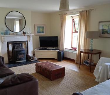 Glenshesk House | Ballycastle Glenview House 4 bedrooms in the Glens of Antrim