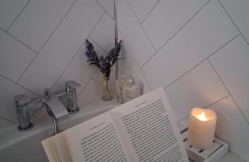 Limavady House | Ballymultimber Cottages - mountain views near beach