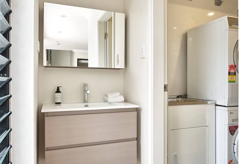 Balmain East Apartment | Balmain Family Tranquility - Harbour Views