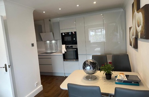 Nonsuch Apartment | Balmoral