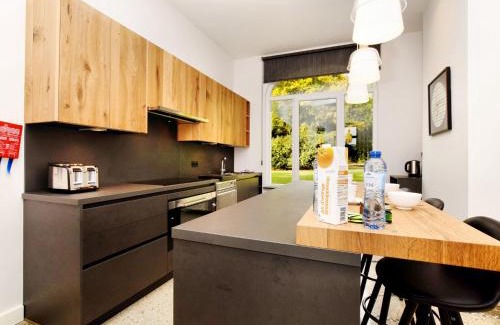 Sart-lez-Spa House | Balmoral Hot Tub Holiday Home