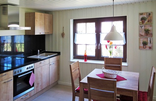 Wieck auf dem Darss House | Baltic Sea, large country house with thatched roof, 6 pers., quiet location, family-friendly