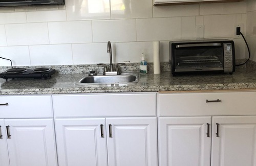 Catonsville House | Baltimore &DC Metro Area 2 bedrooms unit in the house
