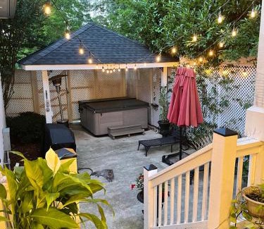 Tuscaloosa Hotel | Bama Bed and Breakfast - Tusk Suite