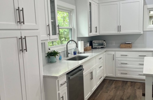 Northport House | Bama Lakeside Oasis - Lake Tusca. waterfront 3-BR house,10 miles- UA Stadium