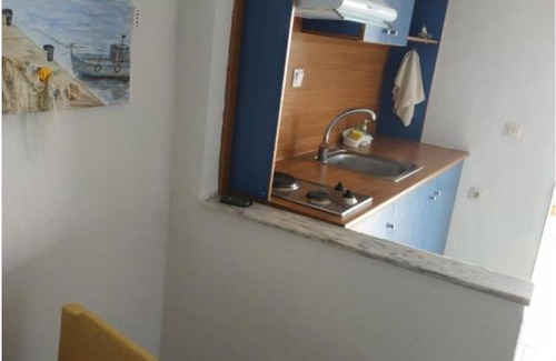 Nea Moudania House | Bambola Apartments by Booking Kottas