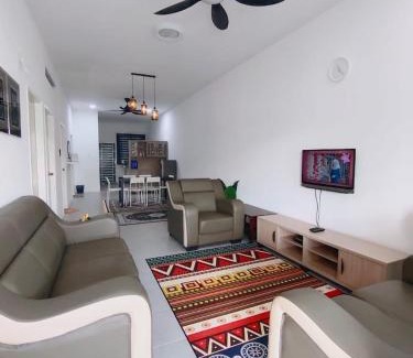 Bandar Mutiara House | Bambom Homestay SP