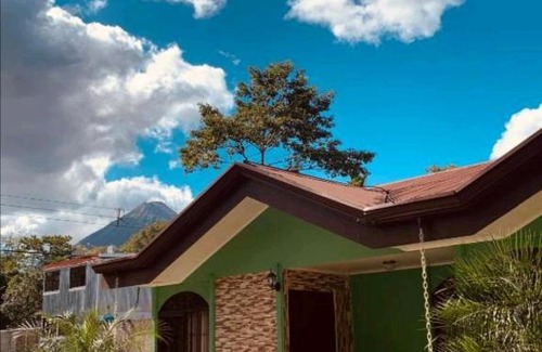 Barrio Pilo Apartment | Bamboo Arenal