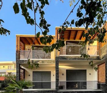 Nikita Apartment | Bamboo Luxury Studios