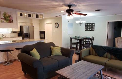 Bedford House | Bamboo Terrace: Swimming Pool, Billiards, Darts