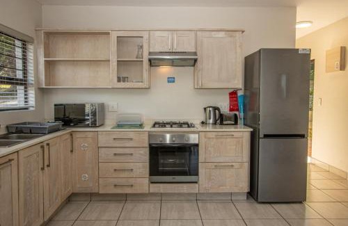Melville Apartment | Banana Beach Club D6