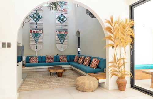 Carmen Hotel | Banana Beach Hotel