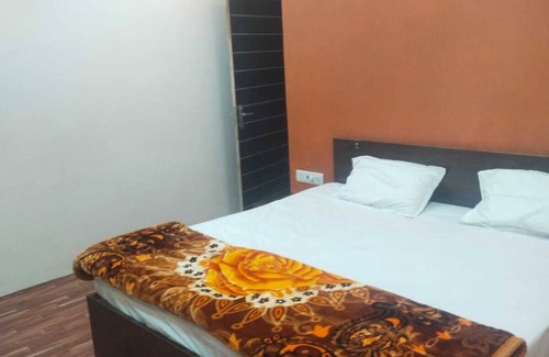 Kakarmatha Hotel | Banaras Residency