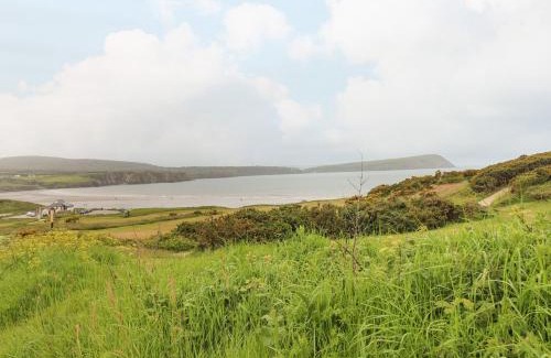 Newport House | Banc Y Capel