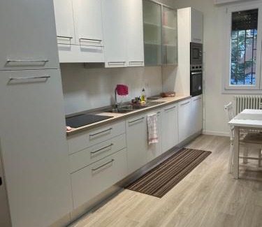 San Donato-San Vitale Apartment | bandbinbologna