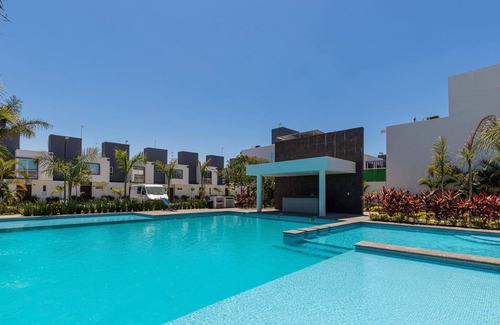 Valle de Banderas House | Banderas Bliss-3BR Townhouse in Bahia de Banderas