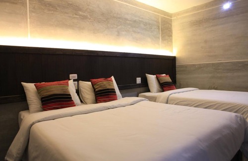 Din Daeng Hotel | Bangkok 68