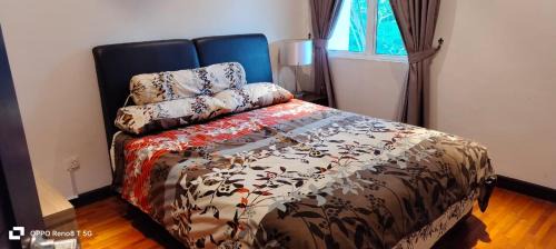Pantai Dalam House | Bangsar South @ Taman Pantai Prima cosy room in a double storey spacious comfortable homestay