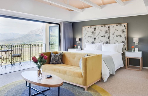 Cape Winelands Cabin | Banhoek Lodge